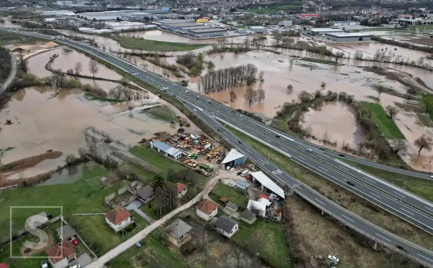 Situacija se smiruje: Vodostaji na području Kantona Sarajevo u opadanju
