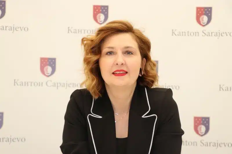 Ministrica Enda Pavić Pečenković se vraća na posao u Vladu
