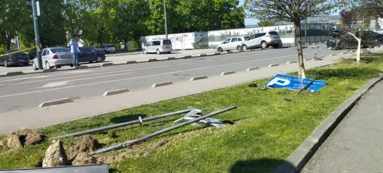Težak sudar kod Doma zdravlja na Ilidži: Jedna osoba povrijeđena,