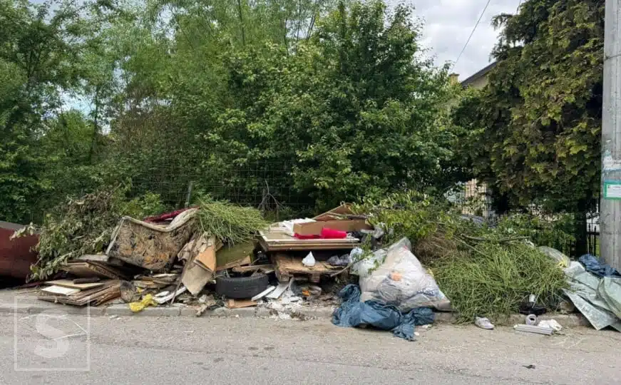 Građani nam šalju fotografije: Pogledajte stanje u brojnim sarajevskim naseljima
