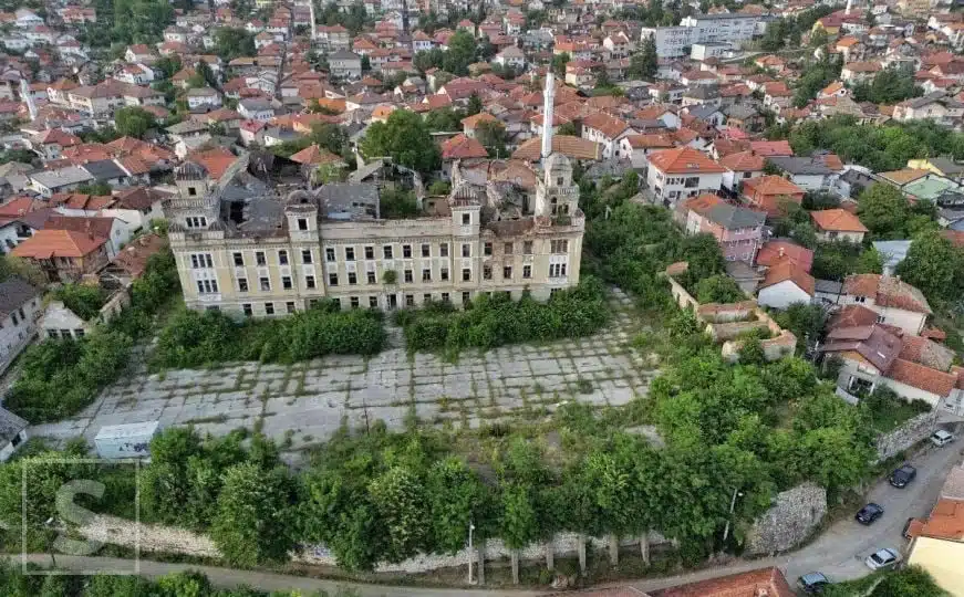 Od propale kasarne do luksuznog hotela? Novi plan za Sarajevo