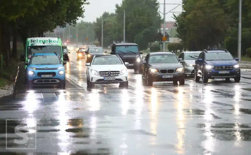Veliki problemi u saobraćaju u Sarajevu: Semafori u većem dijelu