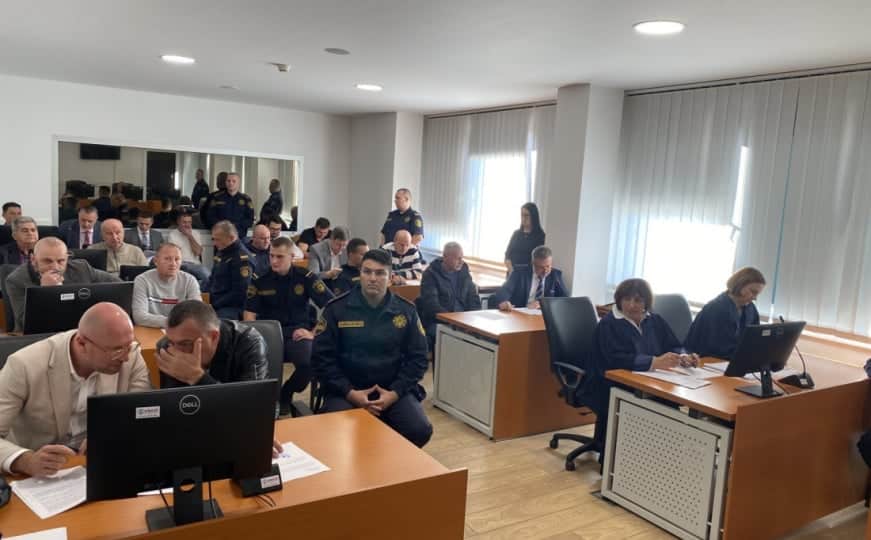 Jezivi iskazi žrtava iz Tuzle: Inspektor davao drogu, policajci ugovarali