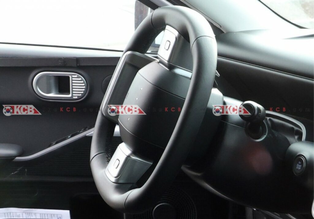 Hyundai Ioniq 3 - prikaz interijera 4 1
