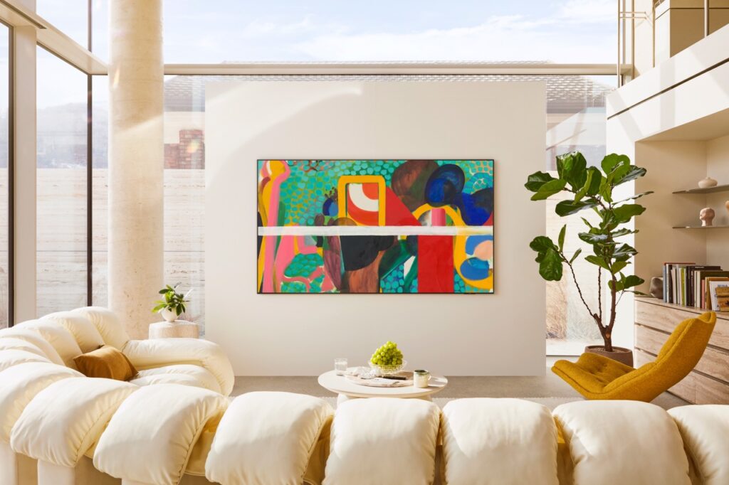 TateModern QN90F FRONT WALL BeautyShot 24089 R2 Large