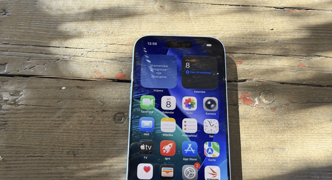 iPhone 18 serija i 24MP selfie kamera