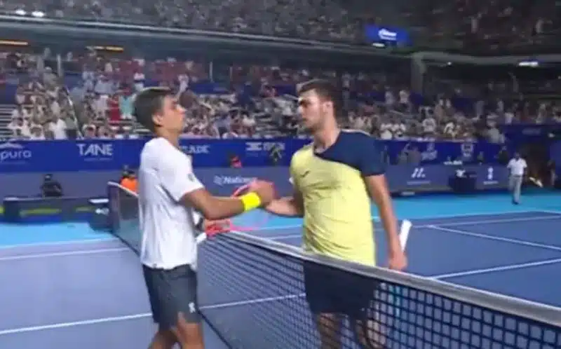 ATP AKAPULKO: Kecmanović promašio šanse i stao pred finale!
