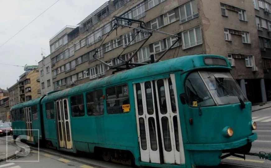 GRAS i godine propadanja: Kako je došlo do tragedije?