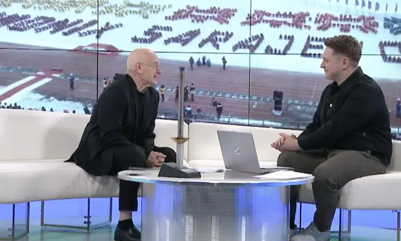 Olimpijski-duh-Sarajeva-u-Sarajevskom-jutru-Sjecanja-Envera-Hadziomerspahica.png