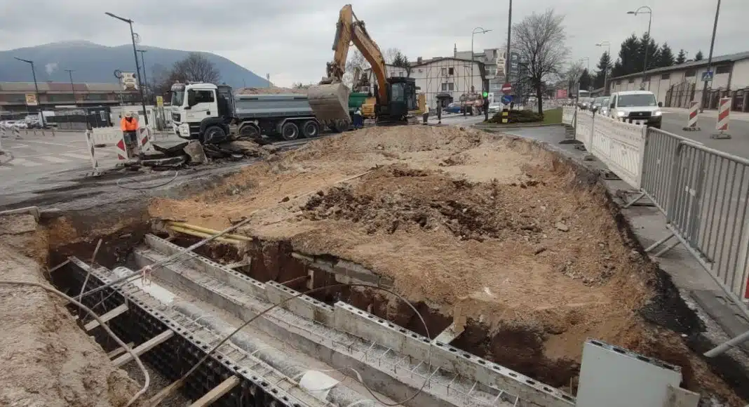 Radovi-na-zastiti-celicnog-gasovoda-visokog-pritiska-u-Opcini-Ilidza.jpg