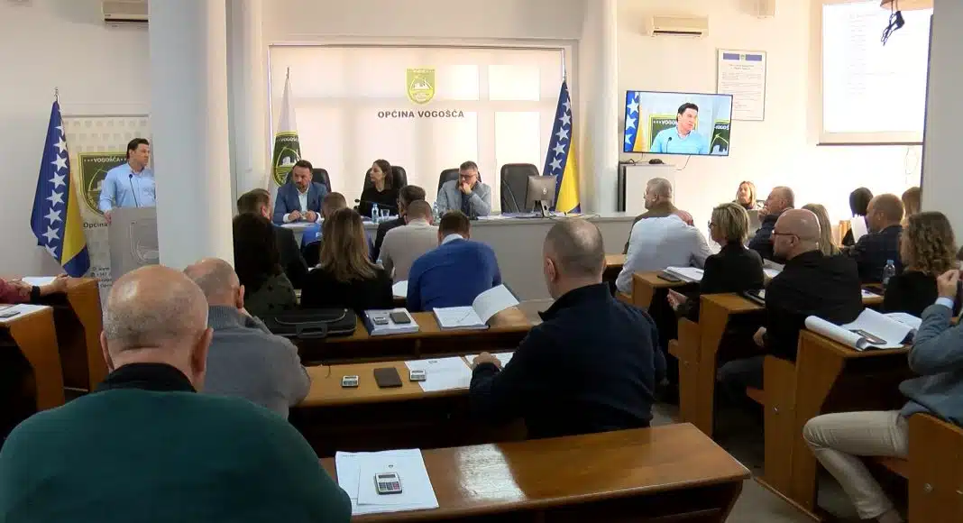 SUTRA-15-REDOVNA-SJEDNICA-OPCINSKOG-VIJECA-VOGOSCA.jpg