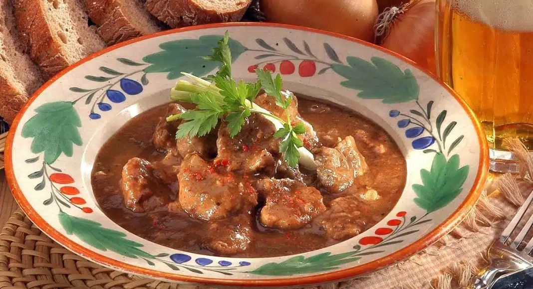 Svinjski paprikaš, recept za jelo idealno za hladne dane
