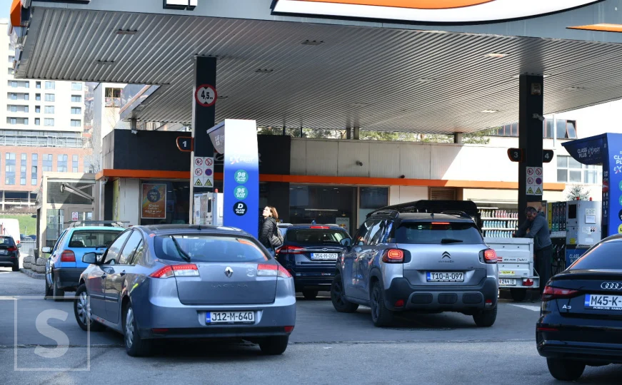 Obišli smo pumpe u Sarajevu, radnici kažu da se cijene