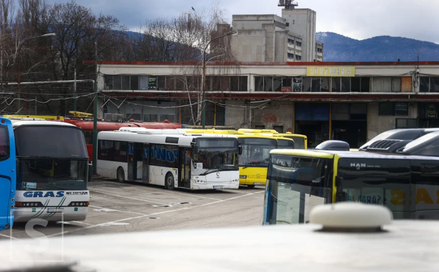 Posljedica finansijske krize: Država prodaje GRAS-ovu imovinu, na aukciji 20