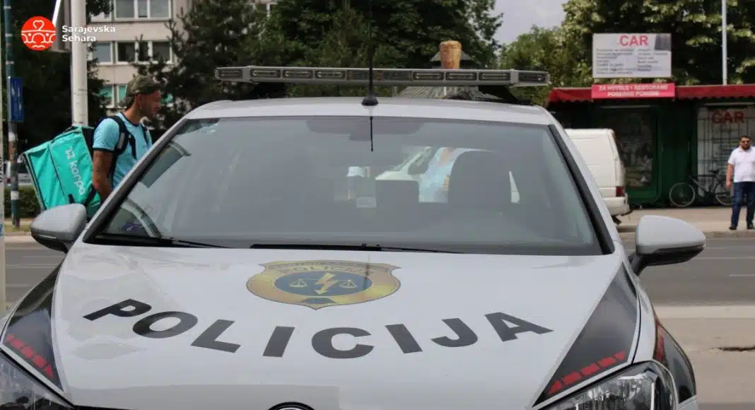 Pao dvojac koji je pljačkao automobile, kuće i bakar sa