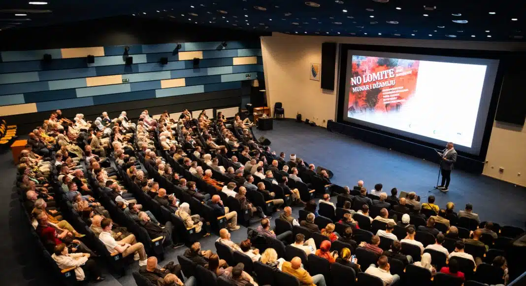 U-kino-sali-Opcine-Novi-Grad-odrzana-bh-premijera.jpg