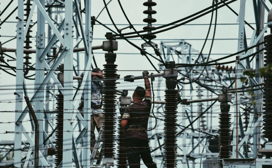 Elektroprivreda najavila nove radove: Danas prekidi napajanja u više od
